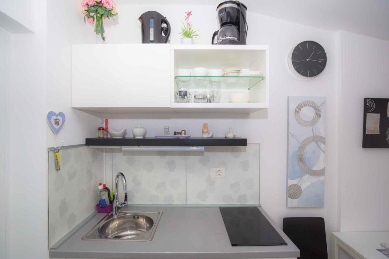 Apartments In Rogoznica 36019 Екстер'єр фото