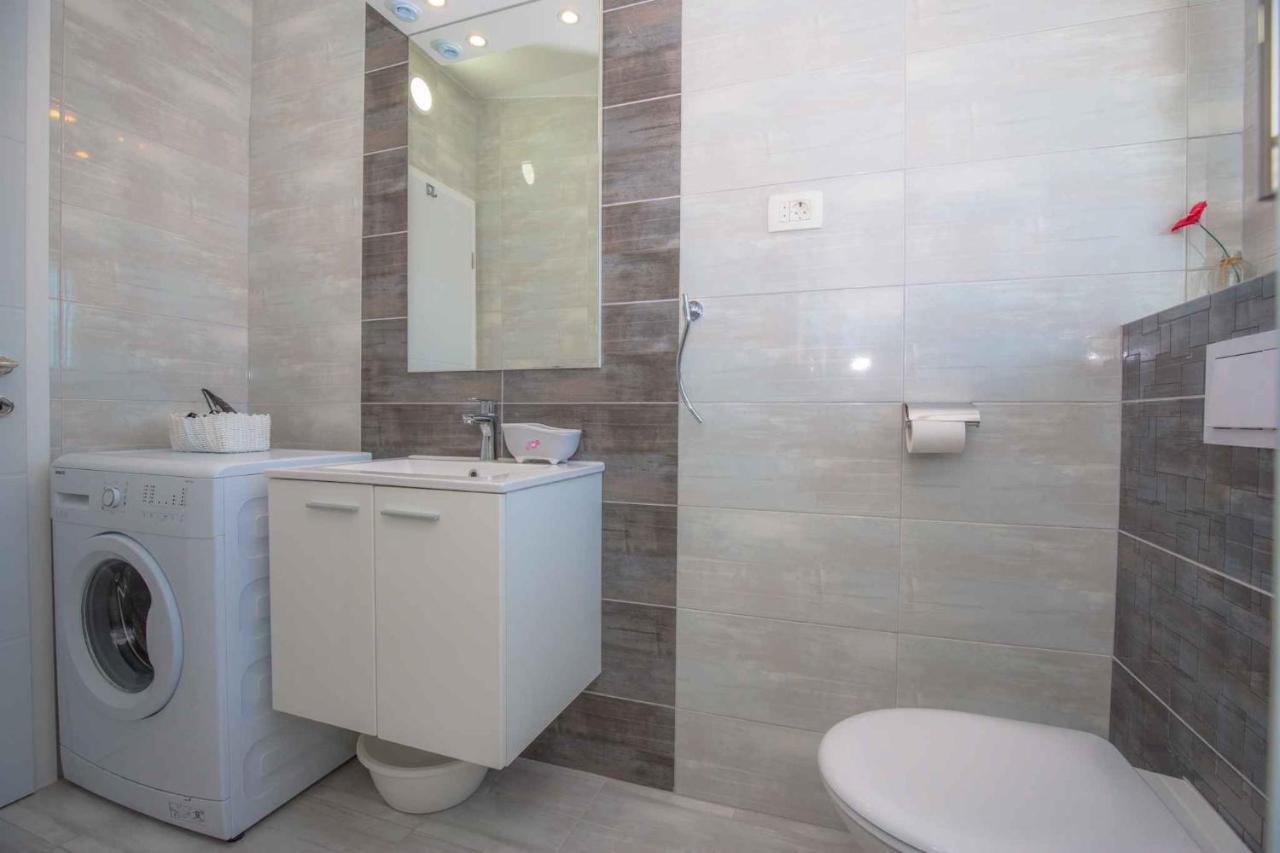 Apartments In Rogoznica 36019 Екстер'єр фото