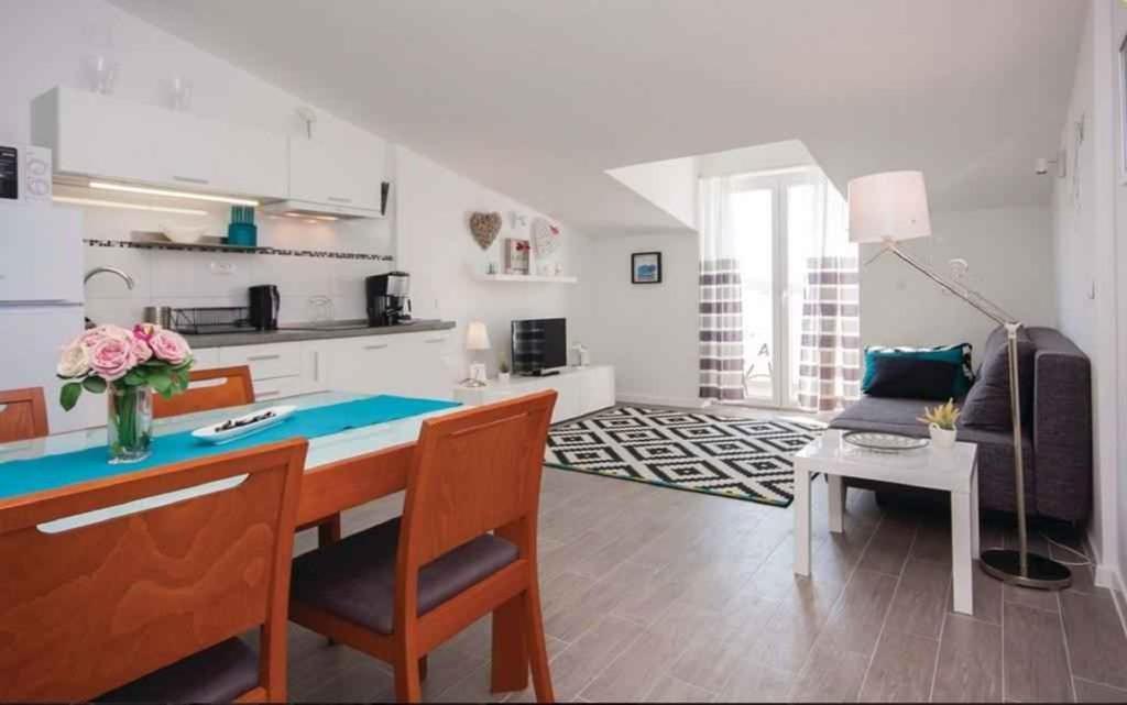 Apartments In Rogoznica 36019 Екстер'єр фото